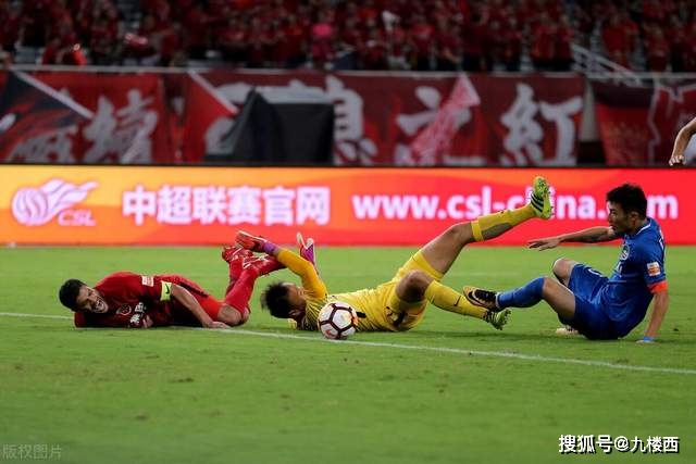 中国男篮首战结束 这6人已确定离队，焦泊乔虽砍11分 依旧难以留下